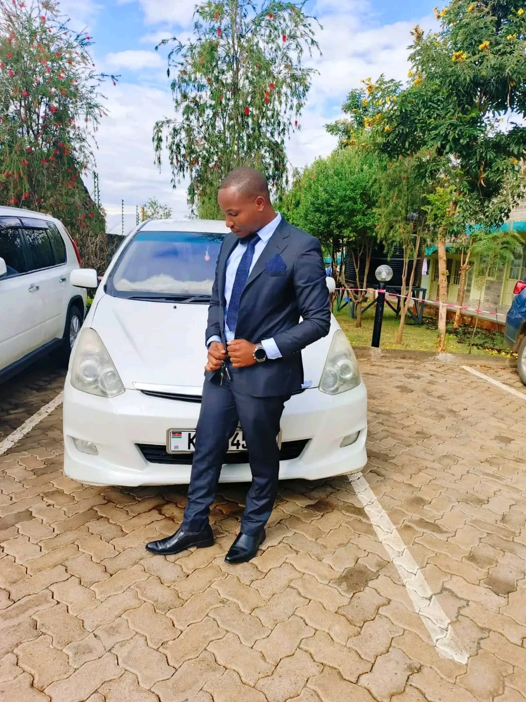 Auto Finance & Vehicle Solution — vehicle finance, import finance and emergency loan services